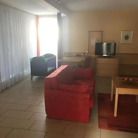 Hotel Cafe Lorenz Hohenems Bagian luar foto